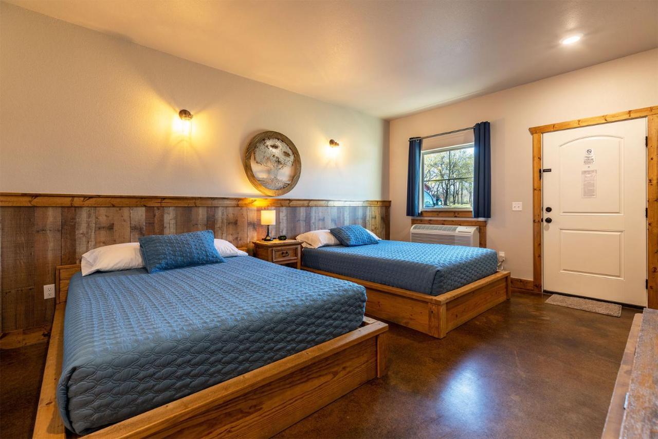 The Woods Lodging Kingston Buitenkant foto