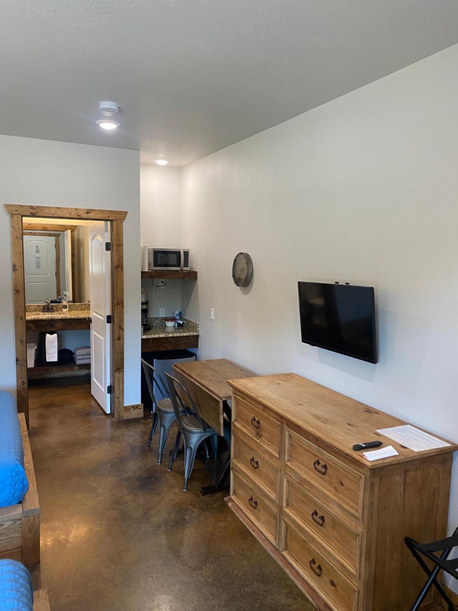 The Woods Lodging Kingston Kamer foto